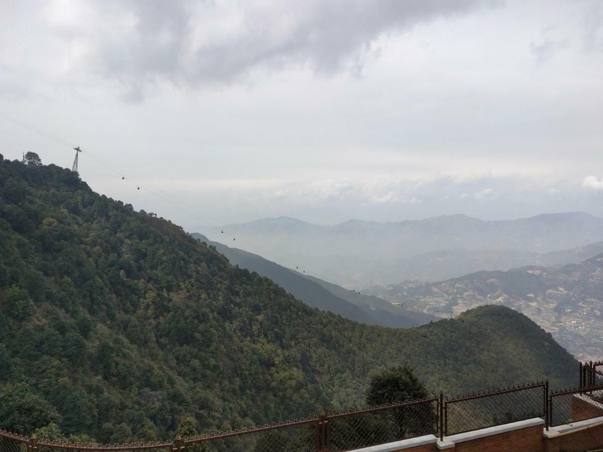 Chandragiri Hills Resort Thānkot Exteriör bild