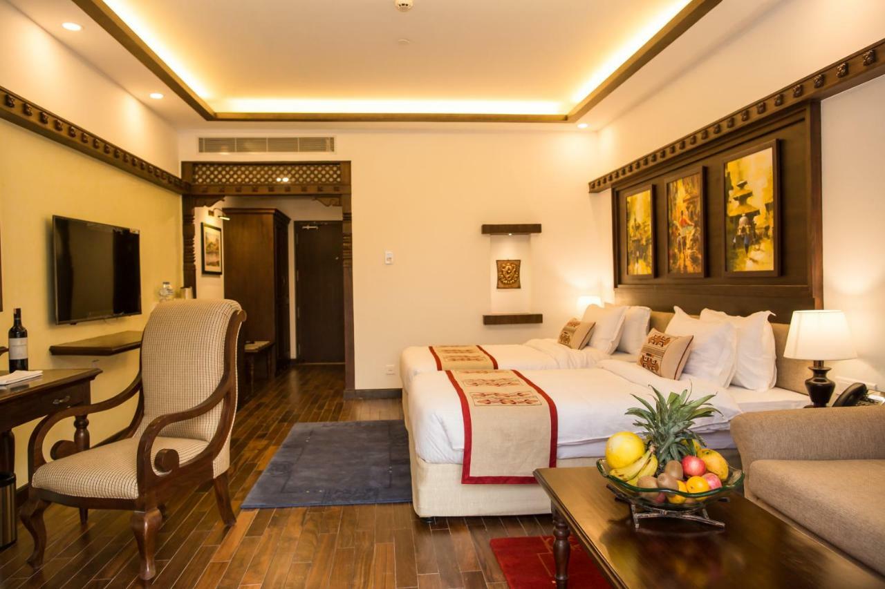 Chandragiri Hills Resort Thānkot Exteriör bild