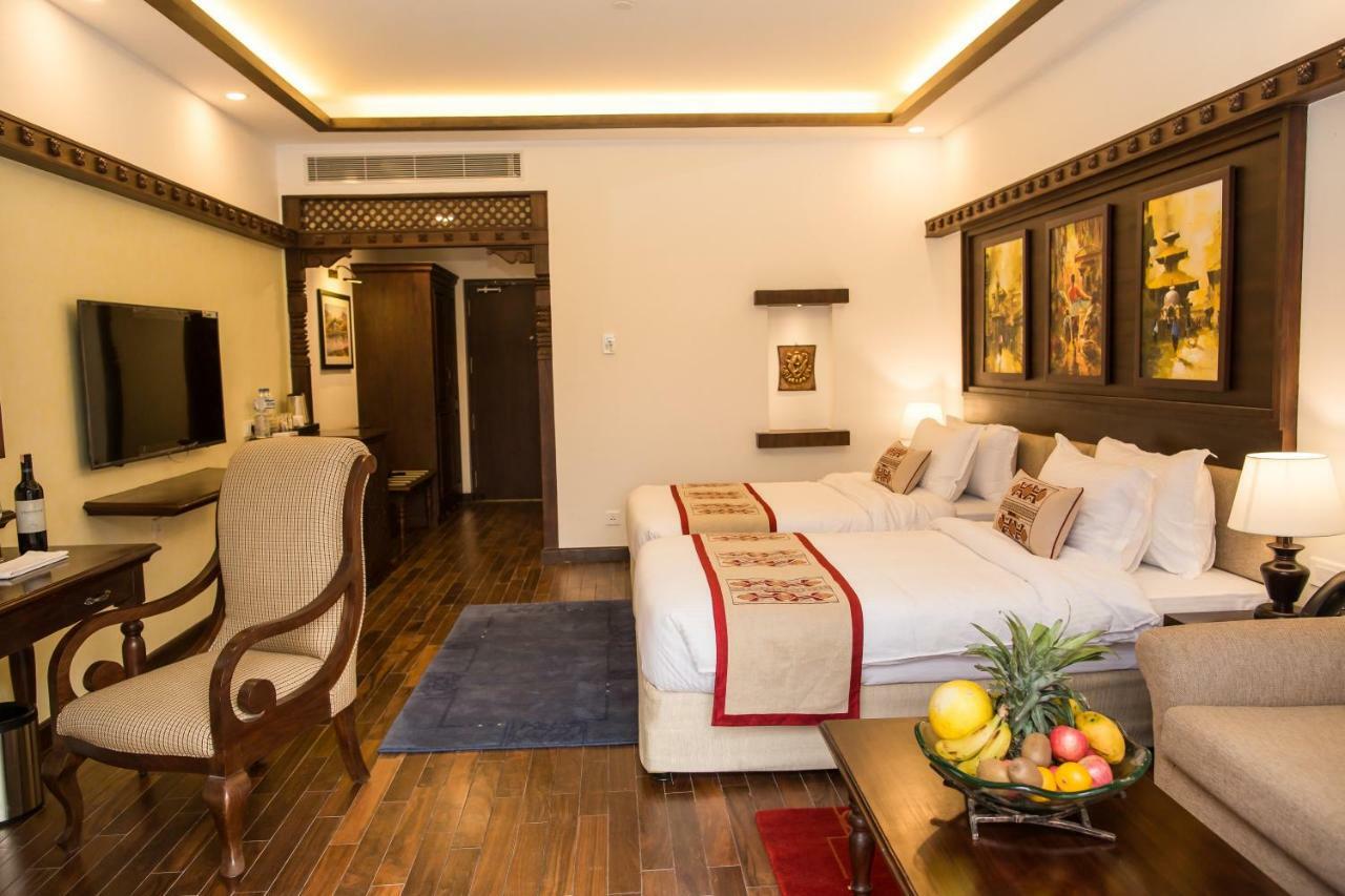 Chandragiri Hills Resort Thānkot Exteriör bild