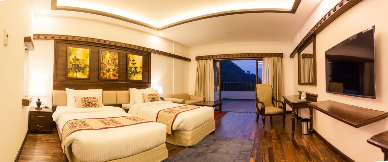 Chandragiri Hills Resort Thānkot Exteriör bild